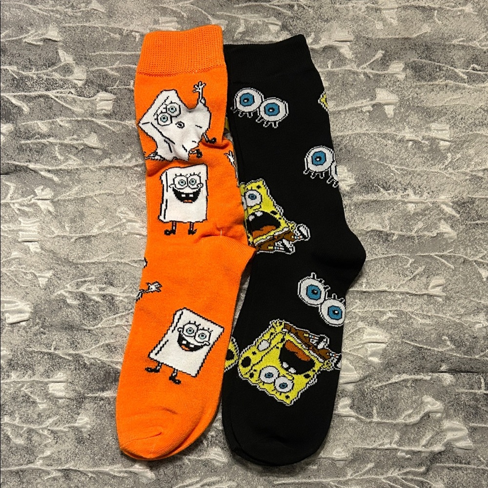 SpongeBob SquarePants Men's Fun Orange and Black Socks